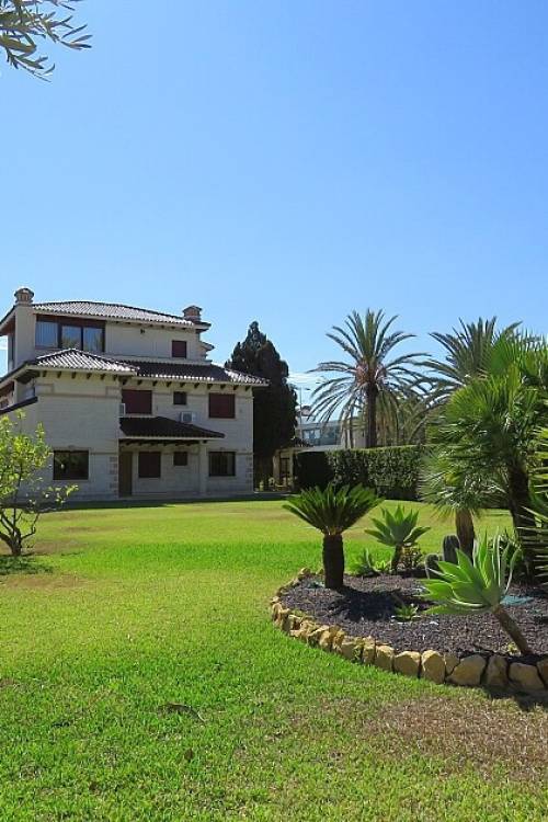Villa - Sale - Orihuela - Cabo Roig