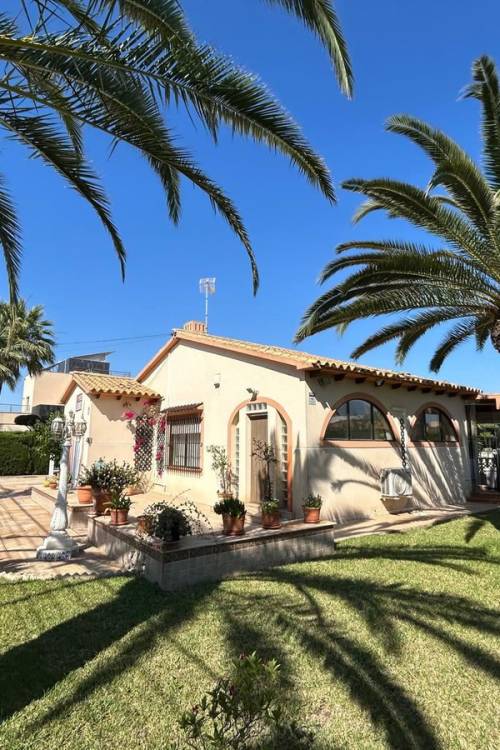 Villa - Sale - Orihuela - Cabo Roig
