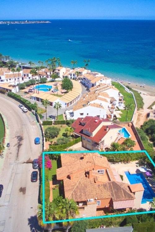 Villa - Sale - Orihuela - Campoamor