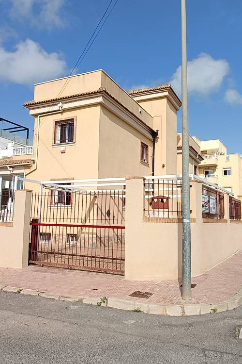 Villa - Sale - Orihuela Costa - Castillo de Don Juan