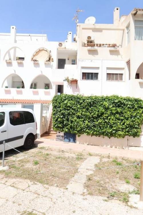 Villa - Sale - Orihuela - La Zenia