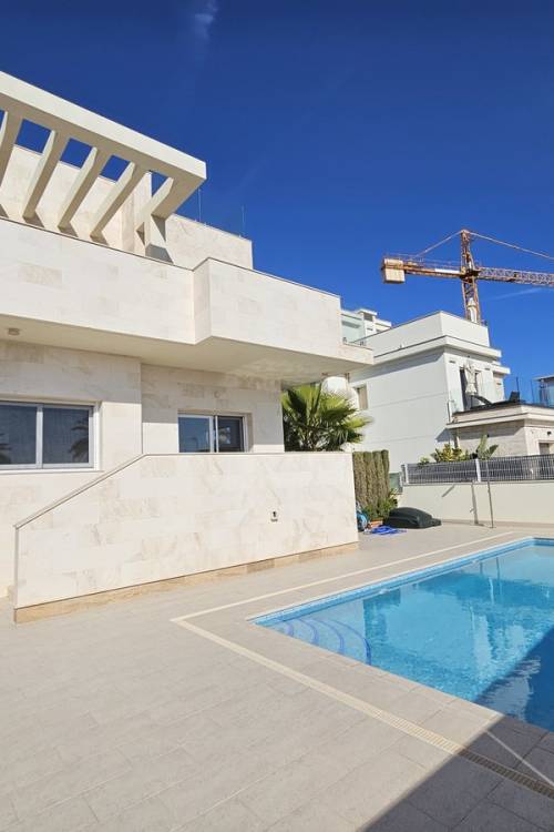 Villa - Sale - Orihuela - La Zenia