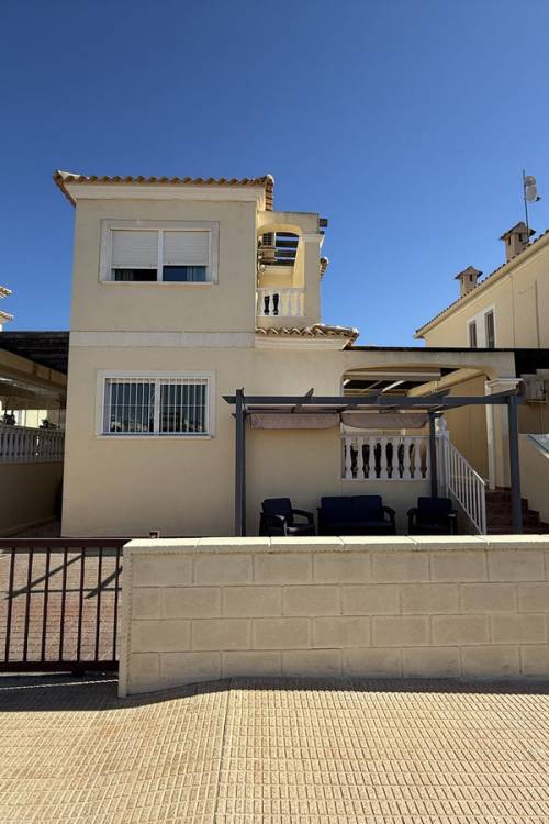 Villa - Sale - Orihuela - Lomas de Cabo Roig