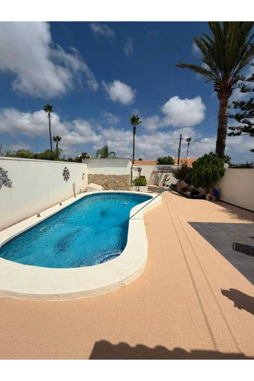 Villa - Sale - Orihuela - Lomas de Don Juan