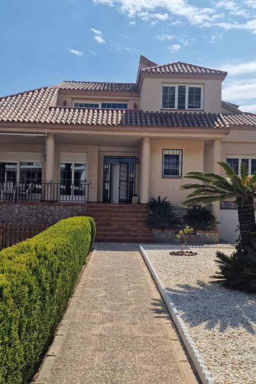 Villa - Sale - Orihuela - Mil Palmeras