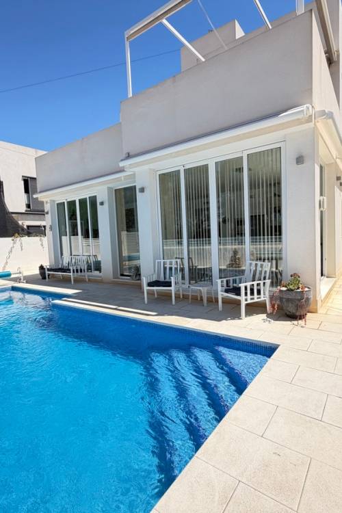 Villa - Sale - Orihuela - Mil Palmeras