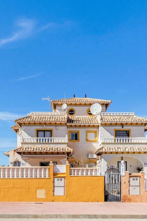 Villa - Sale - Orihuela - Orihuela Centro