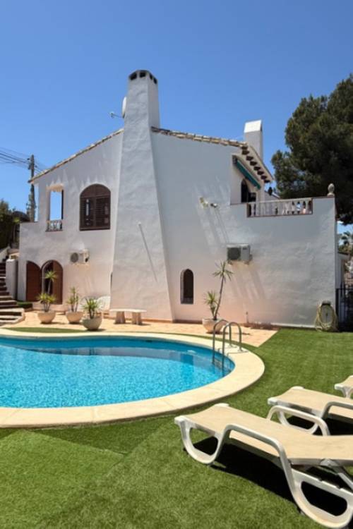 Villa - Sale - Orihuela - Orihuela Centro