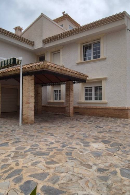 Villa - Sale - Orihuela - Orihuela Centro