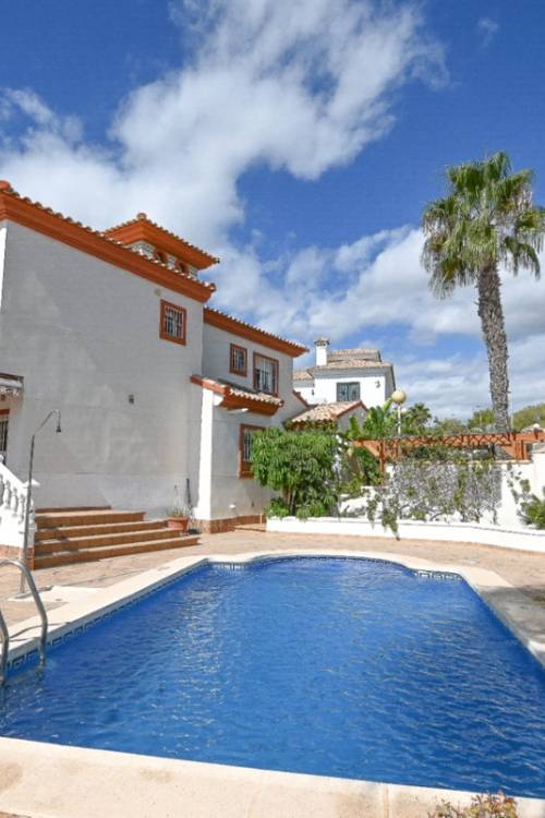 Villa - Sale - Orihuela - Orihuela Costa