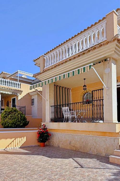 Villa - Sale - Orihuela - Orihuela Costa