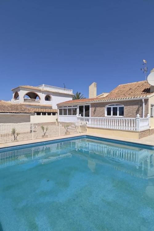 Villa - Sale - Orihuela - Orihuela Costa