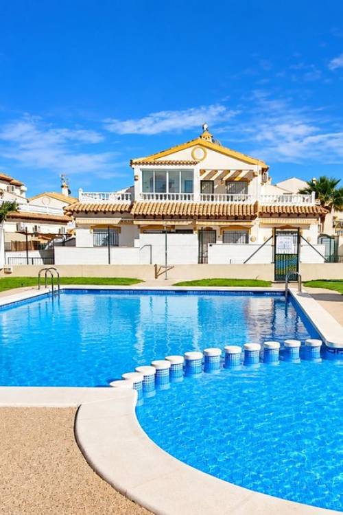 Villa - Sale - Orihuela - Orihuela Costa