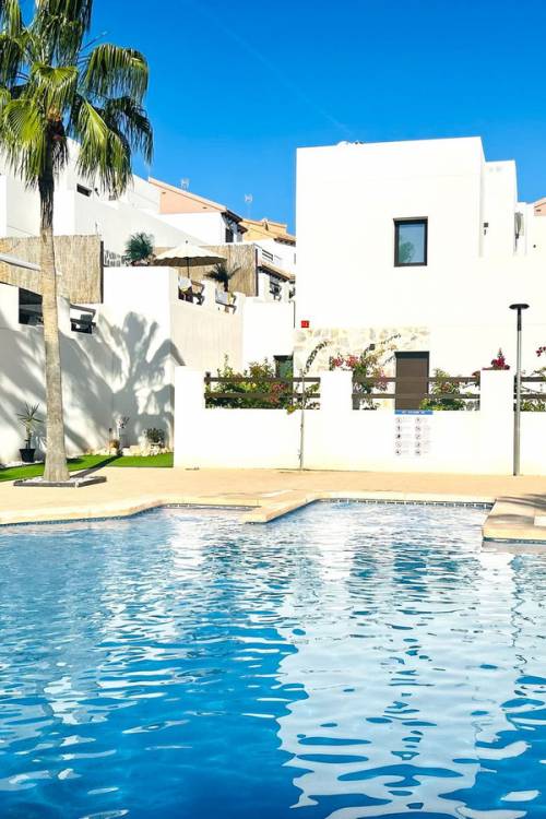 Villa - Sale - Orihuela - Orihuela Costa