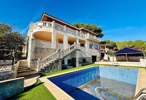 Villa - Sale - Orihuela - RO-16459