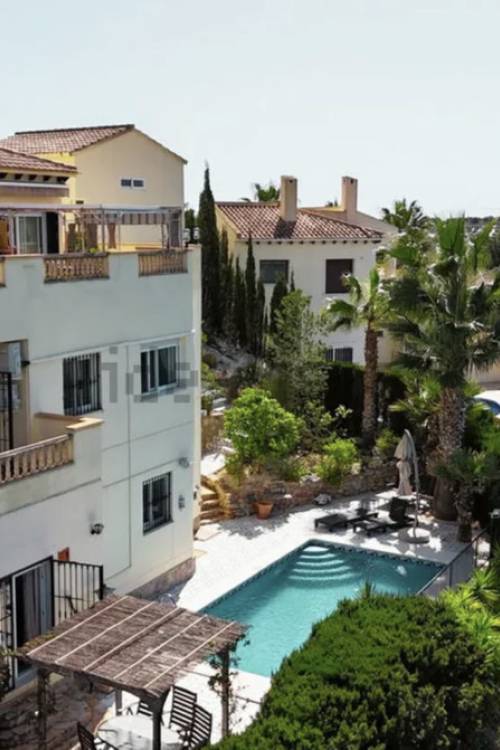 Villa - Sale - Orihuela - Villamartin