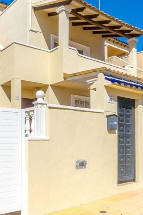 Villa - Sale - Orihuela - Villamartin