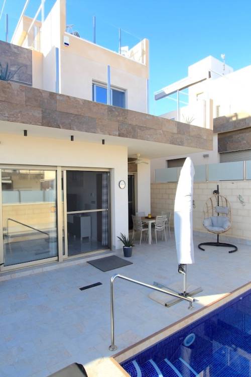 Villa - Sale - Orihuela - Villamartin