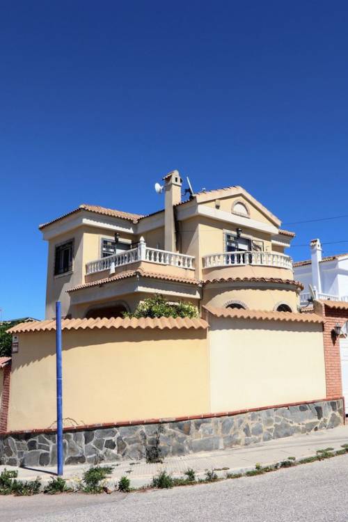 Villa - Sale - Orihuela - Villamartin