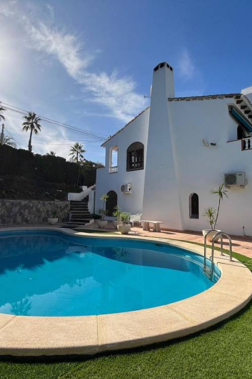 Villa - Sale - Orihuela - Villamartin