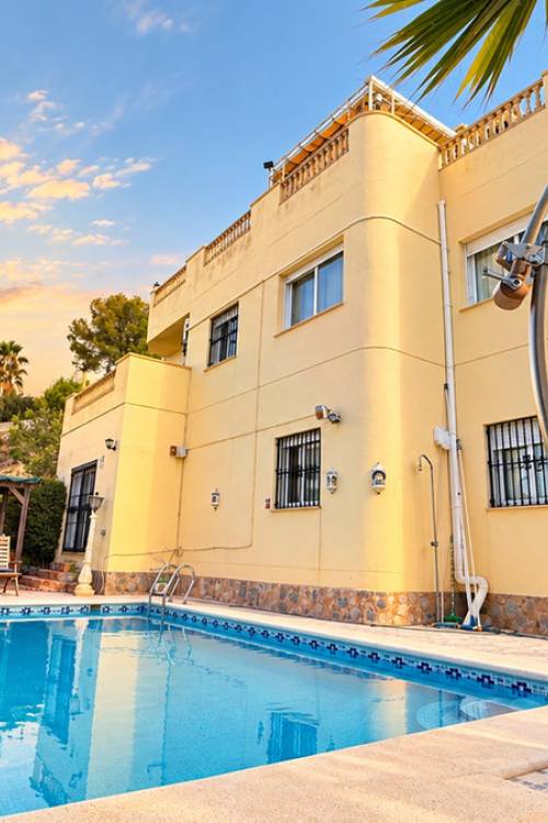 Villa - Sale - Orihuela - Villamartin