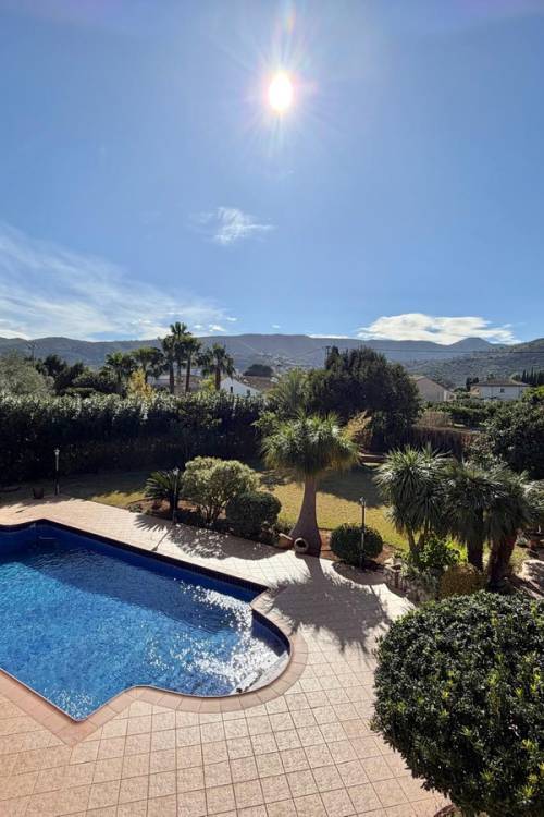 Villa - Sale - Pedreguer - Pedreguer Centro