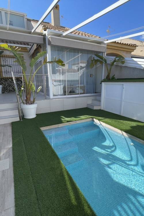 Villa - Sale - Pilar de la Horadada - Torre de la Horadada