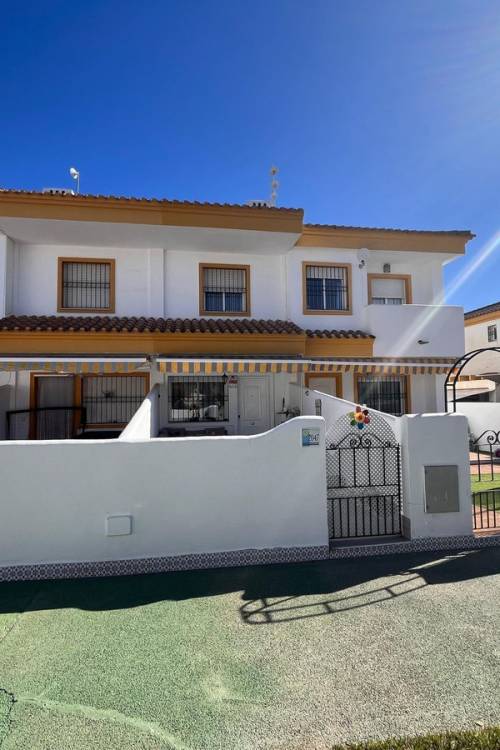 Villa - Sale - Pilar de la Horadada - Torre de la Horadada