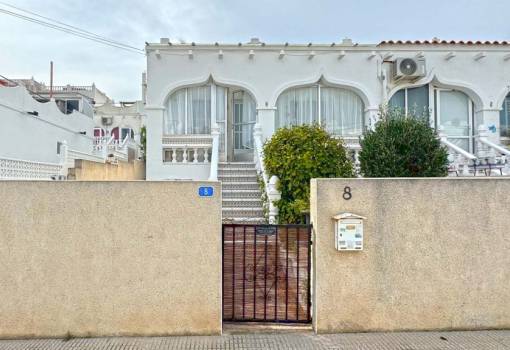 Villa - Sale - San Miguel de Salinas - RO-62068