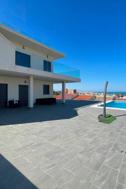 Villa - Sale - Torrevieja - La Mata