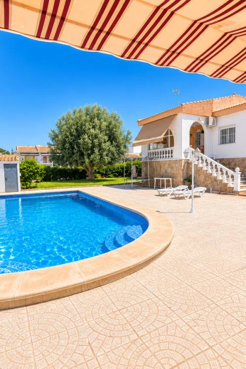 Villa - Sale - Torrevieja - La siesta
