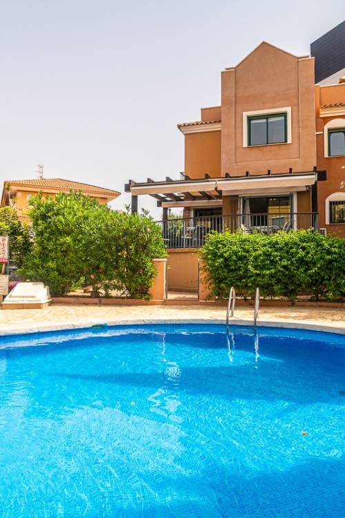 Villa - Sale - Torrevieja - Torrevieja Centro