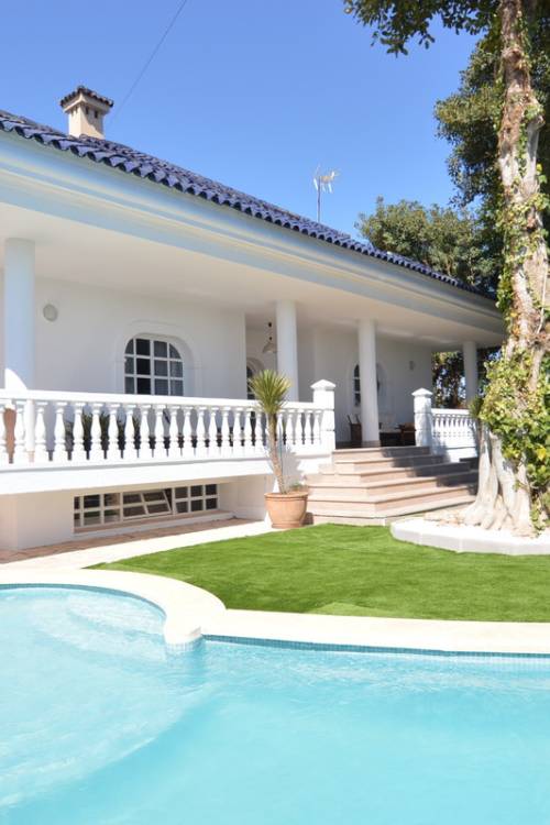 Villa - Sale - Torrevieja - Torrevieja Centro