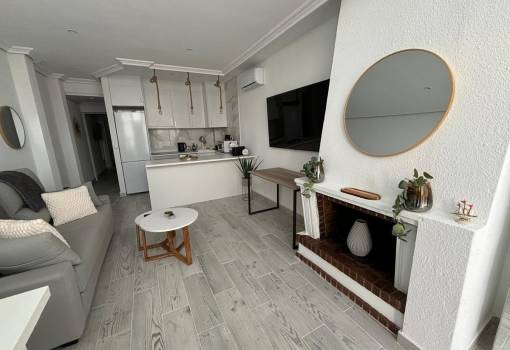 Villa - Sale - Torrevieja - Torrevieja Centro