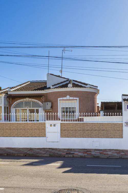 Villa - Sale - Torrevieja - Torrevieja Centro