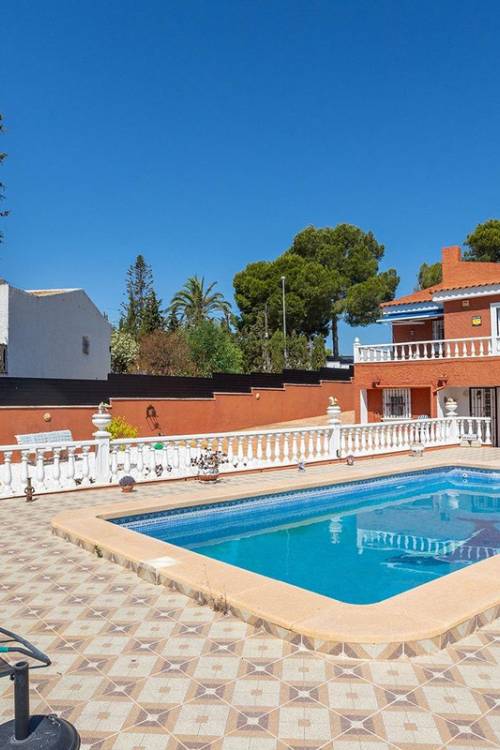 Villa - Sale - Torrevieja - Torrevieja Centro
