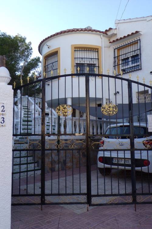 Villa - Sale - Villamartin - Villamartin