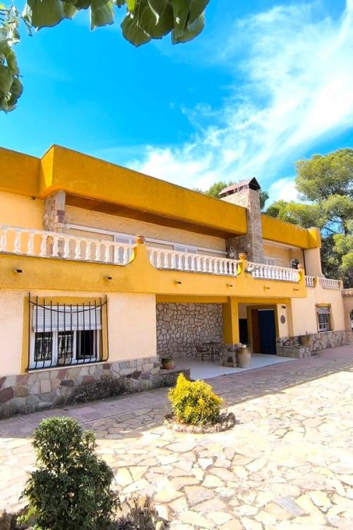 Villa - Sale - Yecla - Yecla Centro