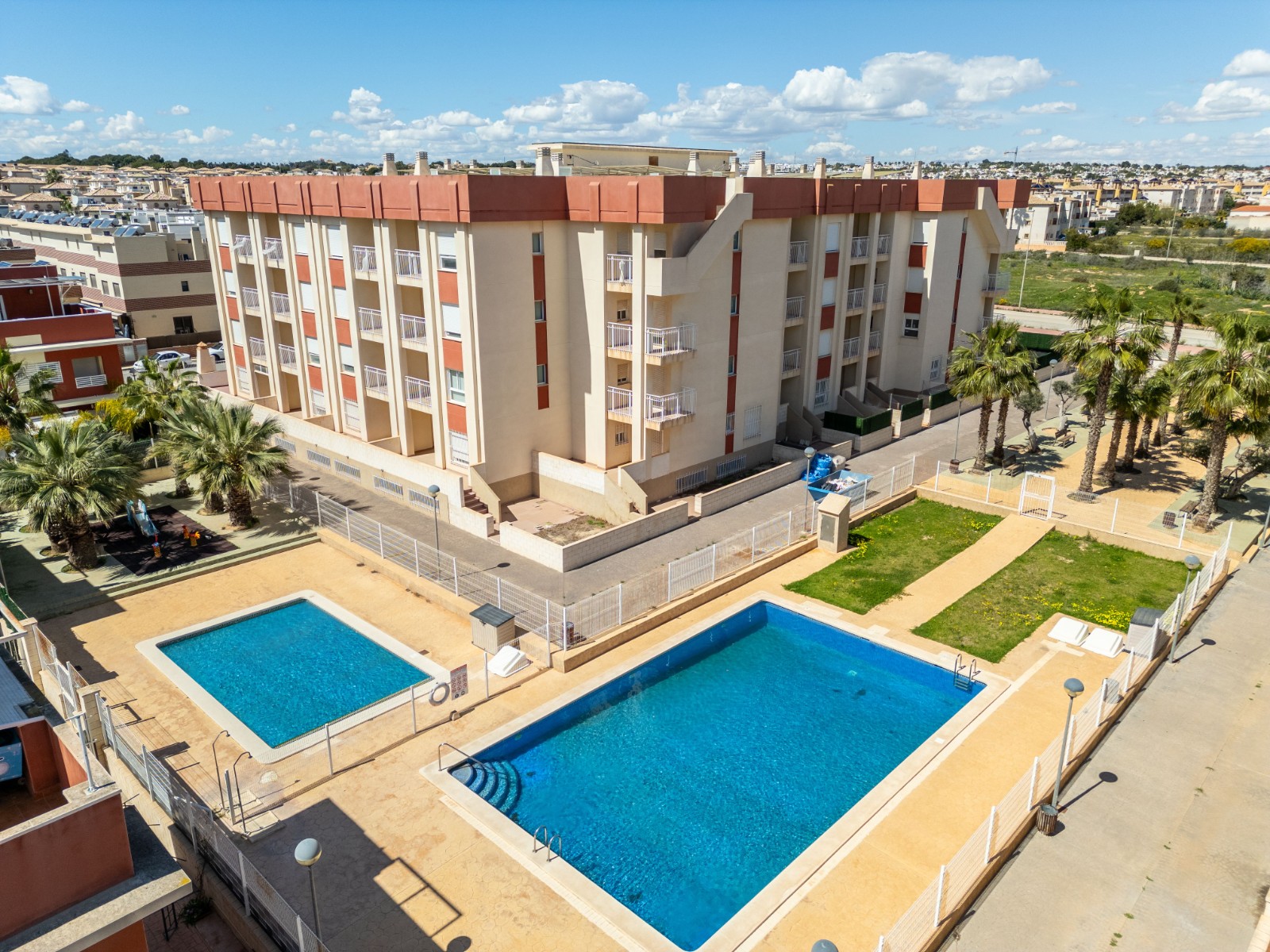 ON-1140: ApartmentFlat for sale in Cabo Roig