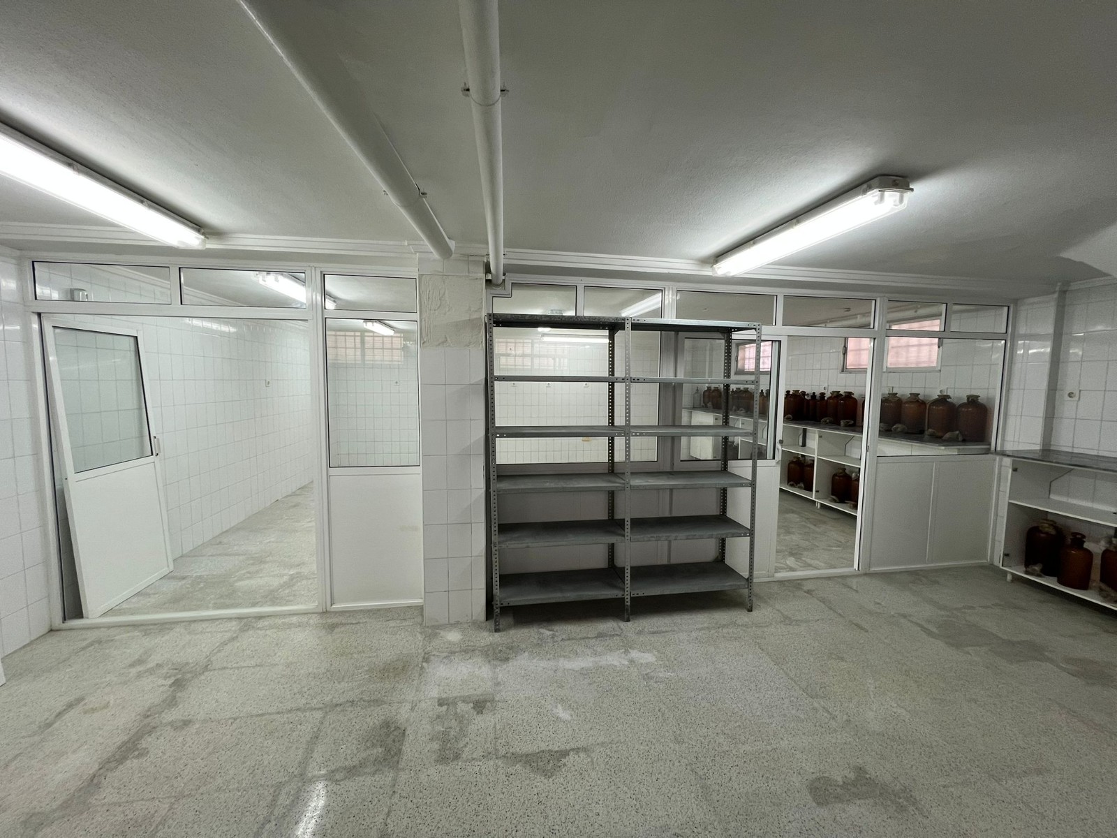 D-2050: Commercial Property for sale in San Miguel de Salinas