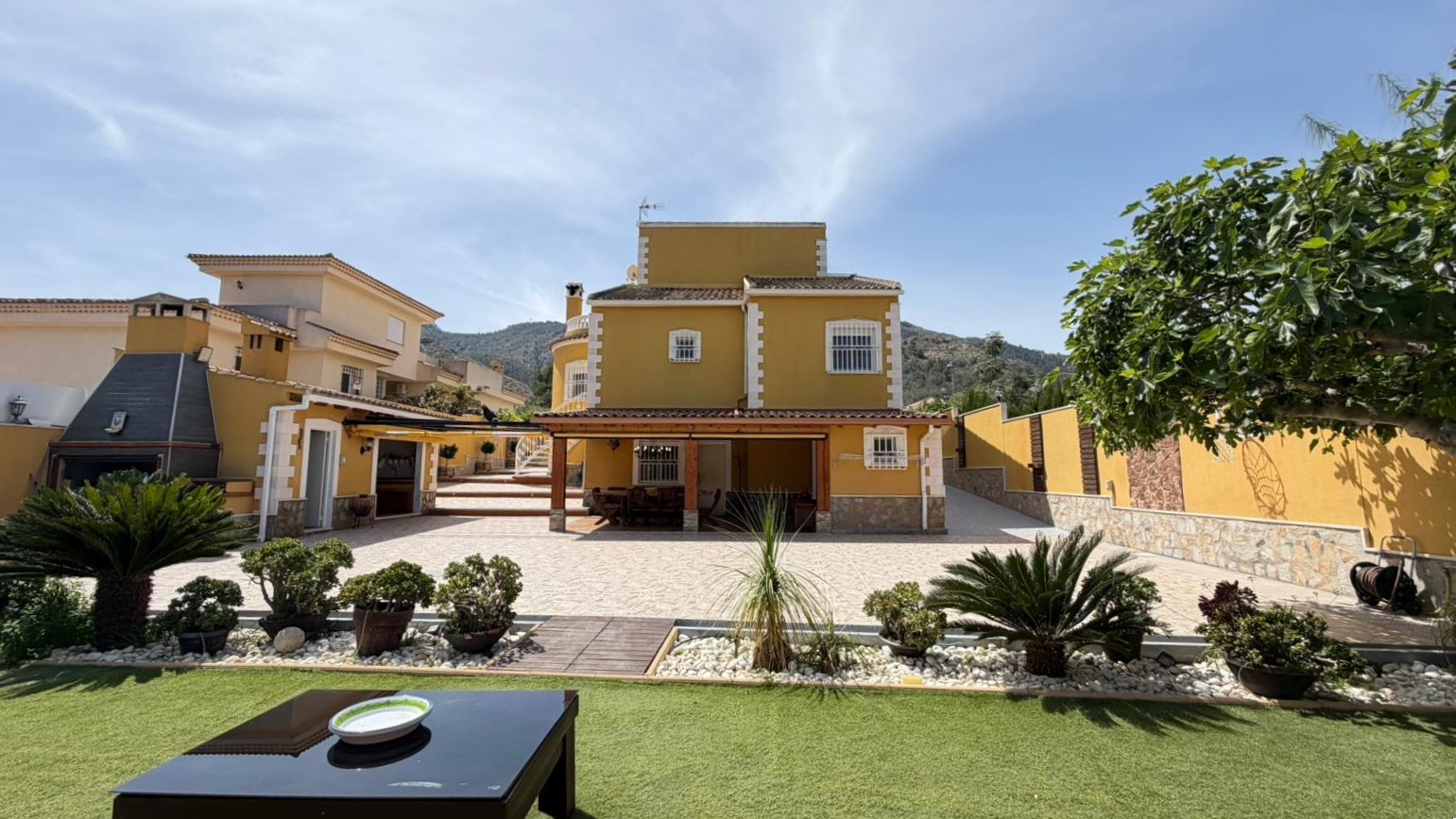 D-3057: Villa for sale in Orihuela