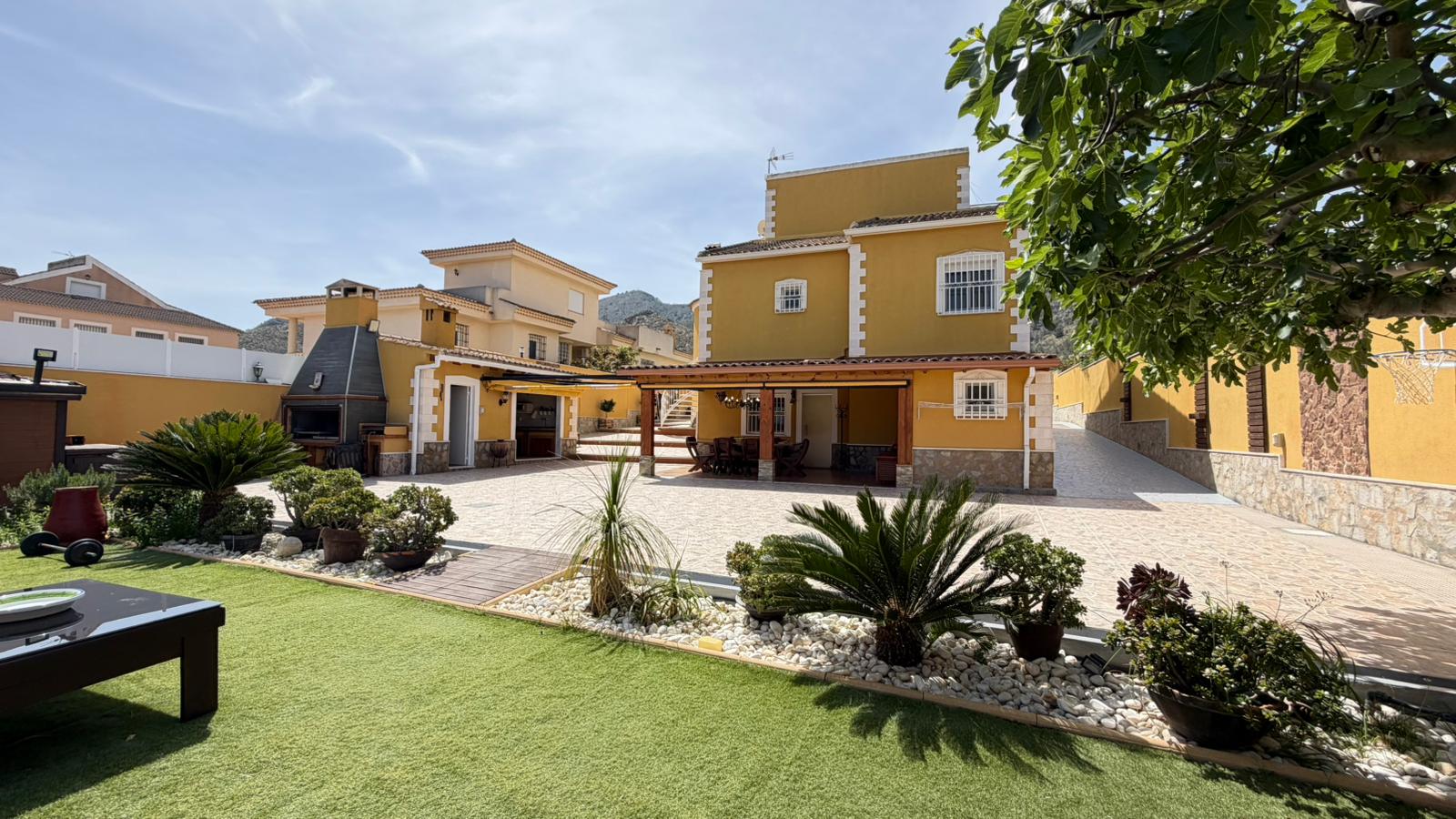 D-3057: Villa for sale in Orihuela