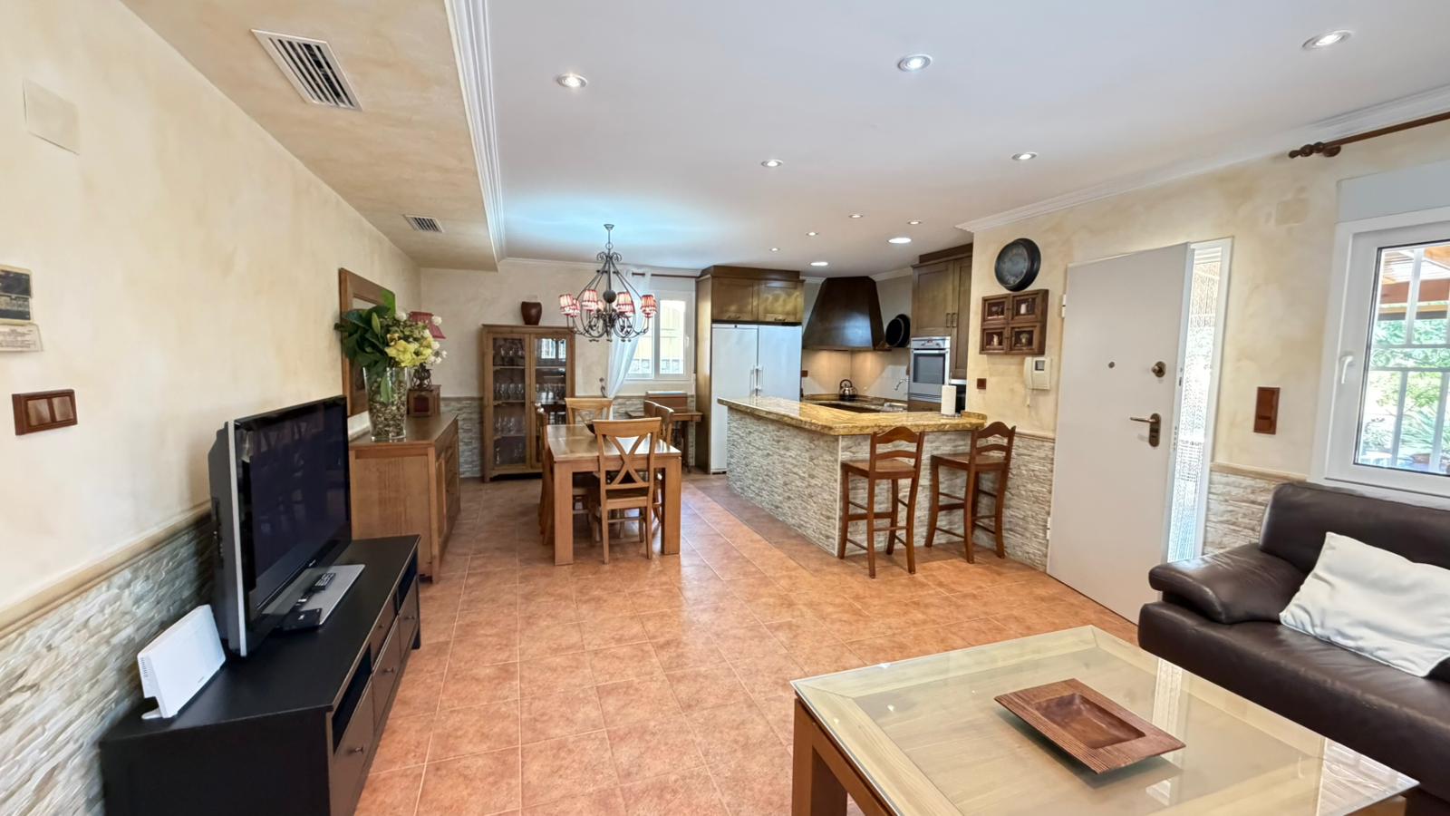 D-3057: Villa for sale in Orihuela