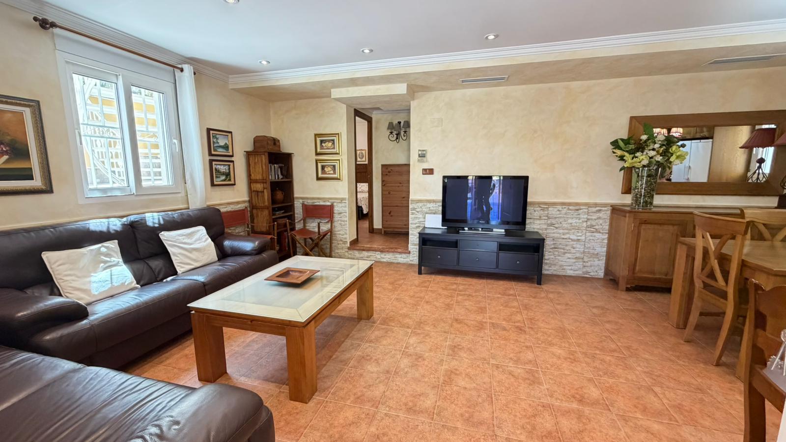 D-3057: Villa for sale in Orihuela