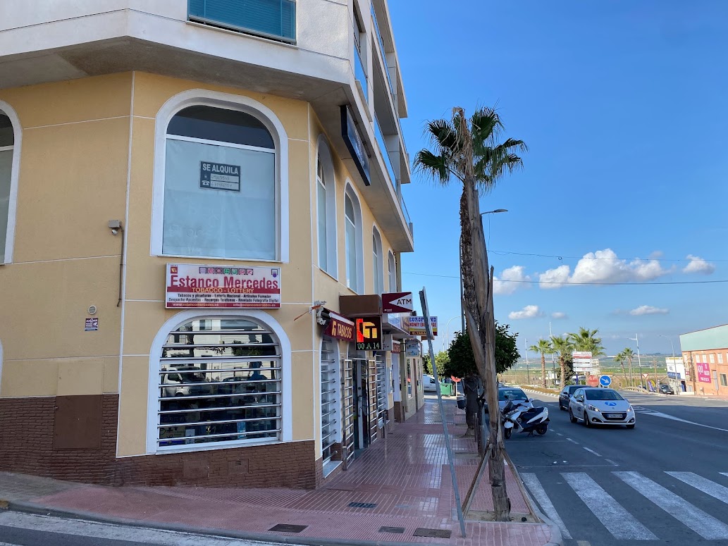 D-2041: Commercial for sale in San Miguel de Salinas